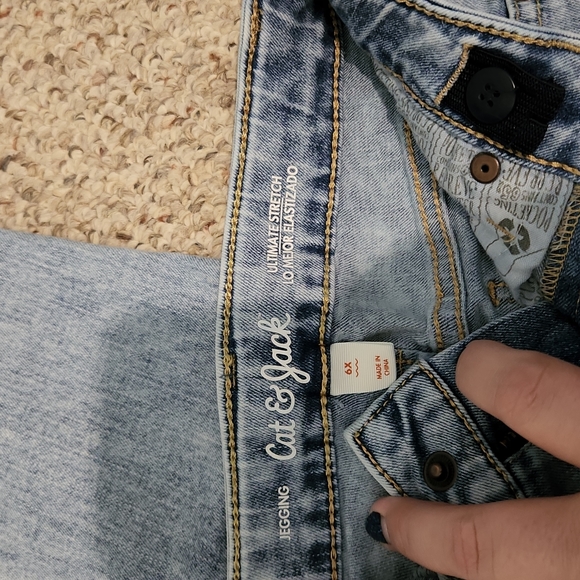 Cat & Jack Ultimate Stretch Jeggings-size 6x - Picture 5 of 5